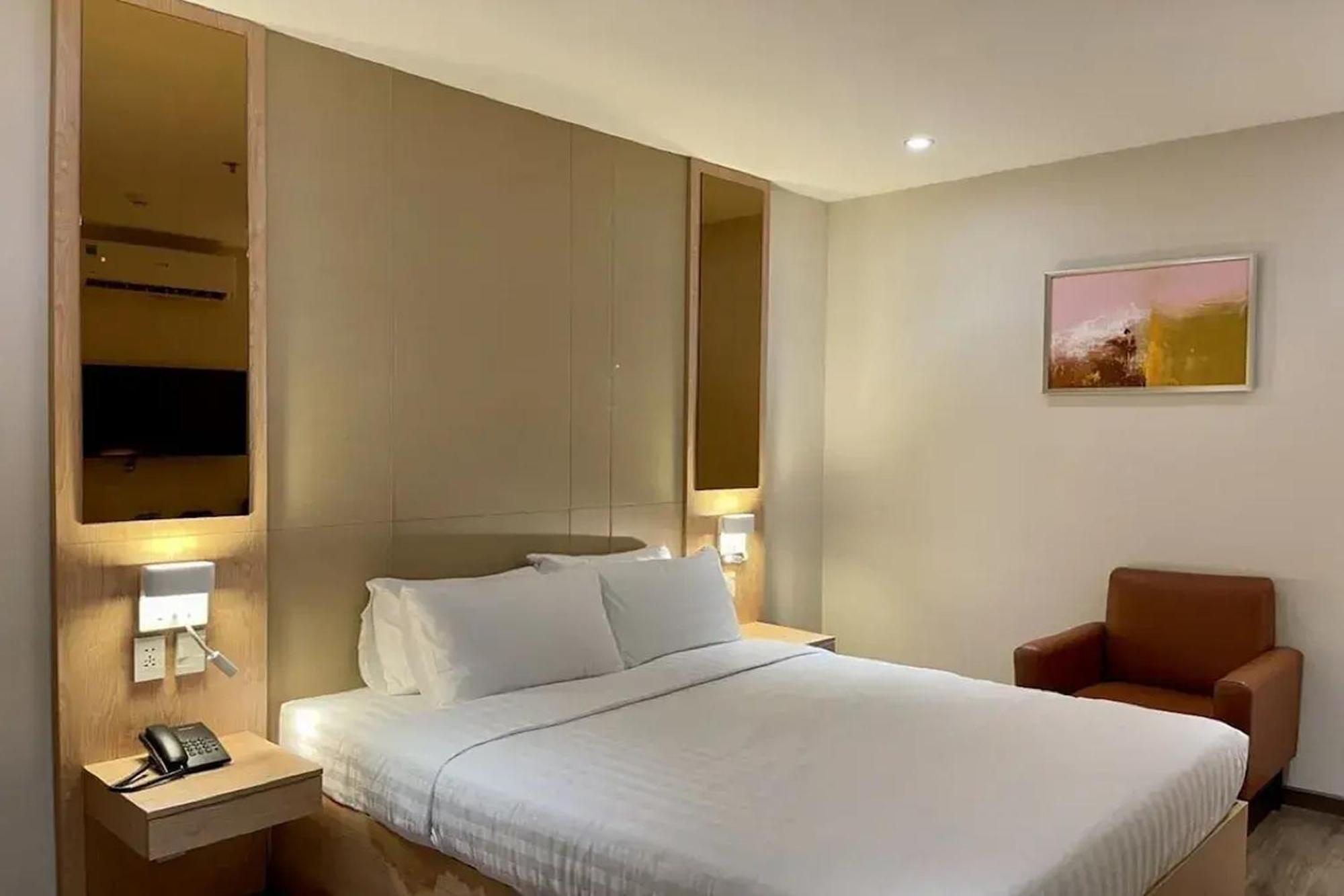Lanura Apartments And Hotel Ho Chi Minh Zewnętrze zdjęcie
